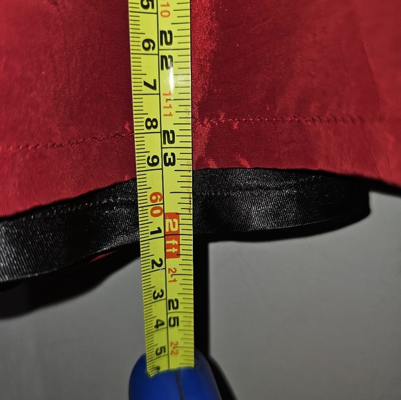 Beautiful Cherry Red  taffeta like fully satin lined  Full Circle skirt  size xl - Picture 7 of 8